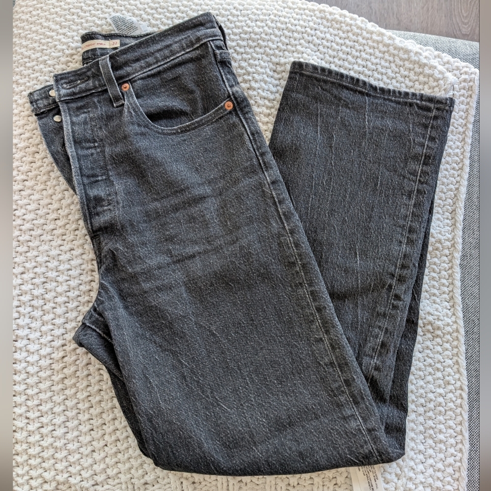 Levi's Ribcage Straight Ankle Jeans